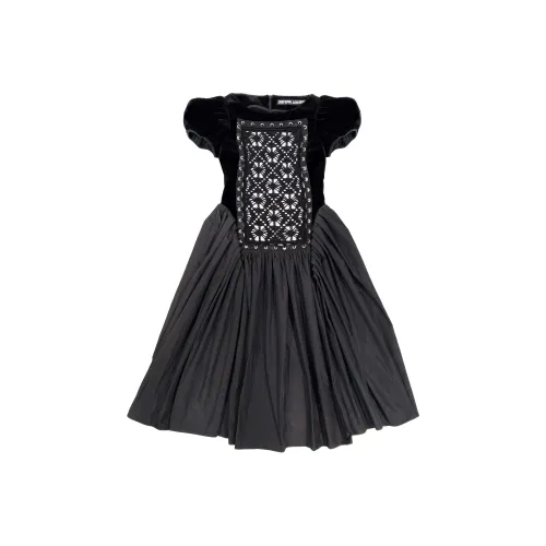 CHOPOVA LOWENA Black Женские Короткие Платья с Рукавами