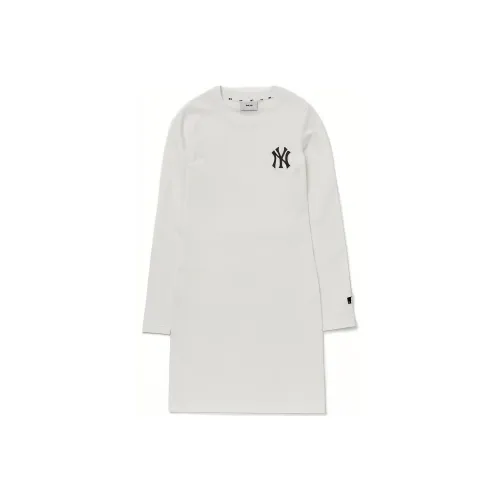 MLB Нью-Йорк Янкис Белое Женское Длинное Платье с Рукавами