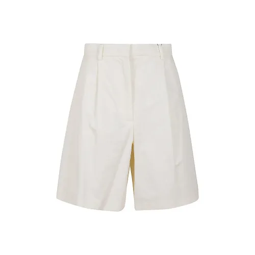 WEEKEND MaxMara Повседневные шорты Женские Белые