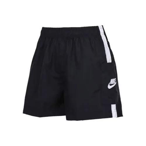 NIKE Черные Женские Повседневные Шорты