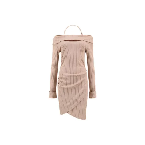 OLiSi Длинное платье с длинными рукавами женское шампанское золото