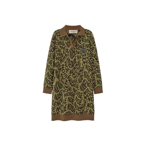 NO ONE ELSE Длинное платье с длинными рукавами женское горчично-зеленый