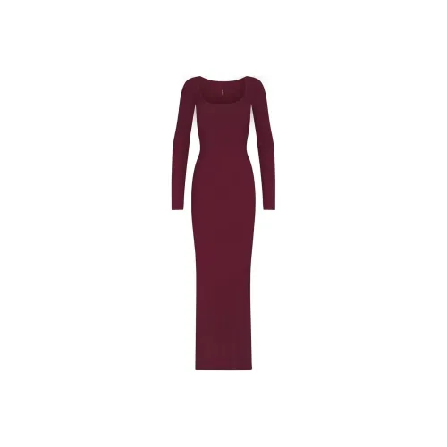 SKIMS Мягкий Lounge Длинный рукав Платье Длинное рукавное платье Женское Вино Бургунди