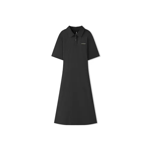 Skechers Короткий рукав Платье Женское Полночный черный