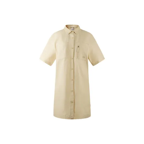 THE NORTH FACE CAMP UTILITY SS24 Короткий рукав Платье Женское Гравийно-песочный