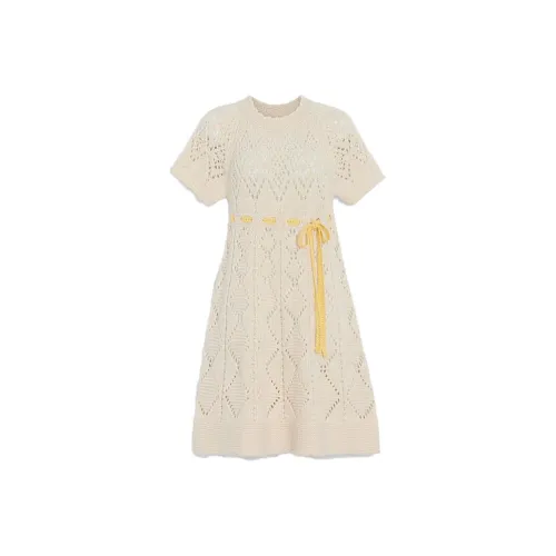 COACH SS23 Короткий рукав Платье Женское Айвори Белый