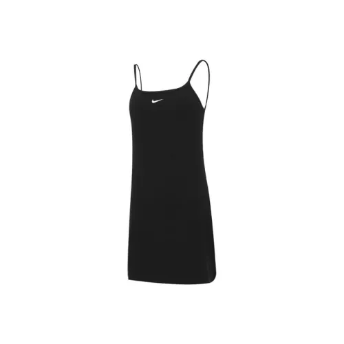 NIKE Sportswear Черные Женские Слиплатья
