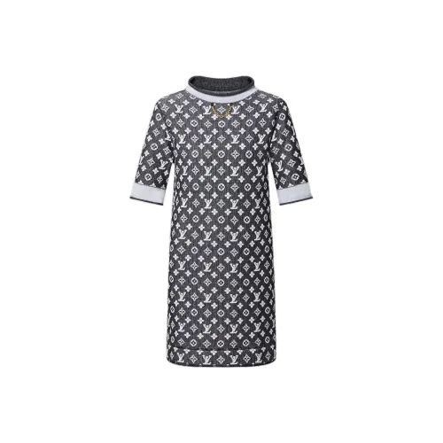 LOUIS VUITTON Серое Женское Короткое Платье с Рукавами