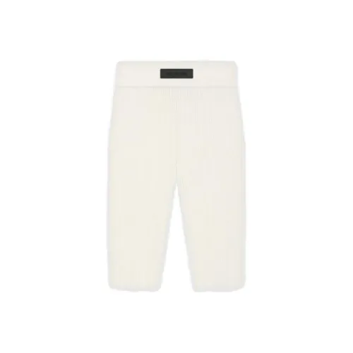 Fear of God Essentials FW23 Cloud Series Белый цвет танца облаков/Белый цвет танца облаков Женские Повседневные шорты