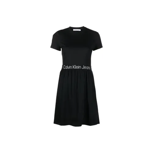 Calvin Klein Черное Женское Короткое Платье с Рукавами