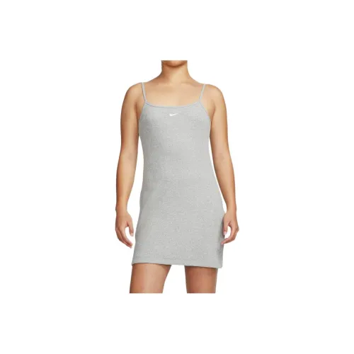 NIKE Серые Женские Слиплатья