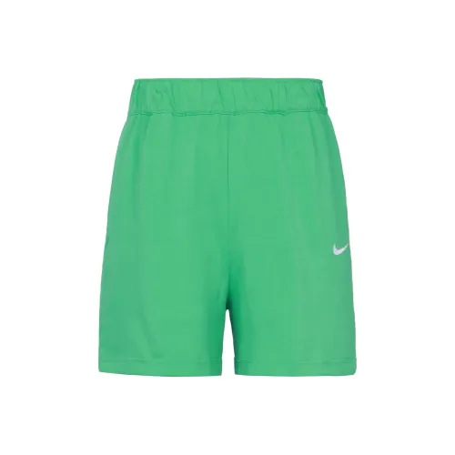 NIKE Зеленые Женские Повседневные Шорты