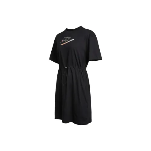 NIKE Черные Женские Платья с Коротким Рукавом