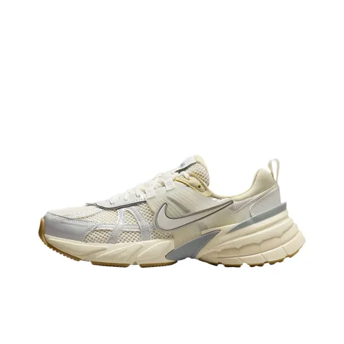 Nike V2K Run Low Топ Беговые кроссовки Женские Хаки