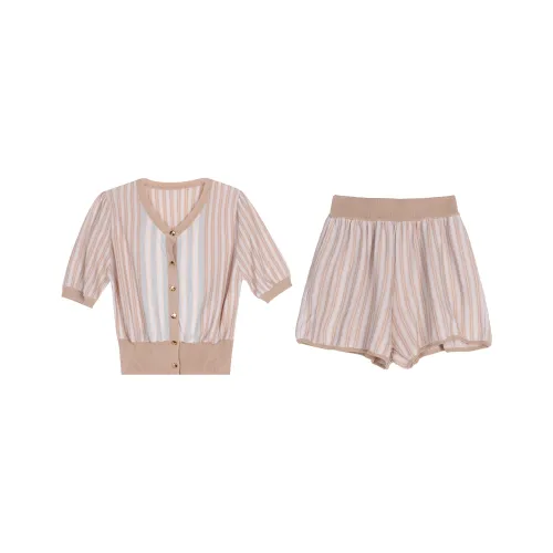 Leather Cat Женские комплекты с рубашками