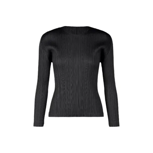 ISSEY MIYAKE T-рубашка Женская Черная