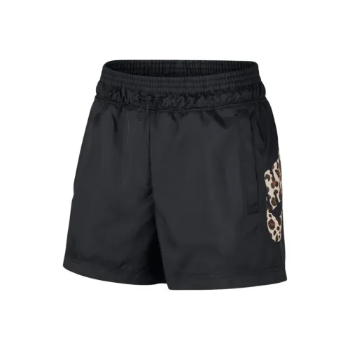 NIKE Черные Женские Повседневные Шорты