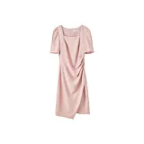 Пыльно-розовый