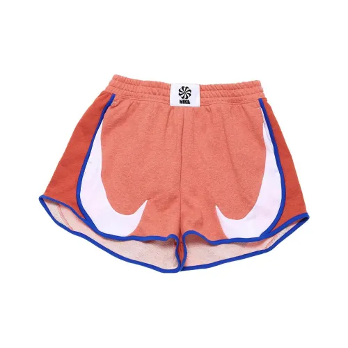 Nike Женские NSW CIRCA Madder Root Коричневый Женские Повседневные шорты