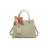 Светло-зеленый