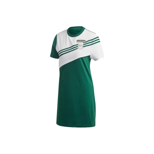 Adidas Зеленый/Белый Цвет Женские Платья с Коротким Рукавом