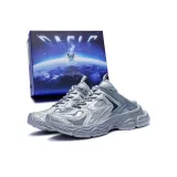 Серебристо-серый