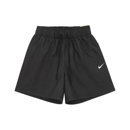NIKE Sportswear Черные Женские Повседневные Шорты