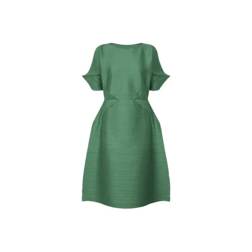 PLEATS PLEASE ISSEY MIYAKE SS24 Короткий рукав Платье Женское Зеленый Перец