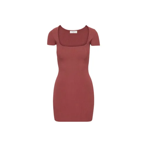 ARITZIA BABATON Emerge Платье Короткий Рукав Платье Женское Sundried Красный