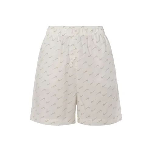 NIKE Парусный белый Женские Повседневные шорты