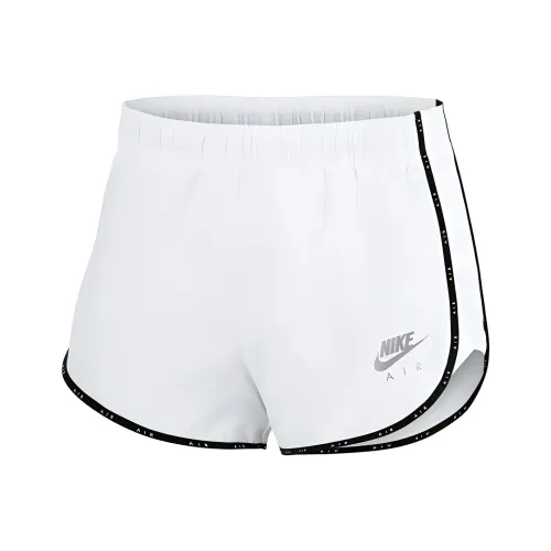 Nike Повседневные шорты Женские Белые