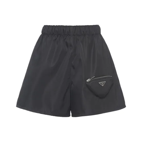 PRADA Повседневные шорты Женские Черные