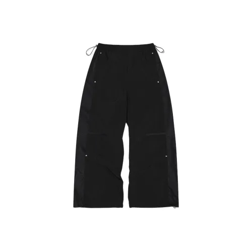 LOW CLASSIC SS25 Повседневные брюки Женские Черный