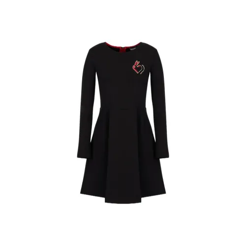 EMPORIO ARMANI SS23 Длинное платье с длинными рукавами женское черное