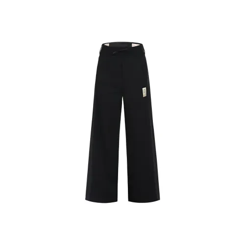 EVISU Женские Джинсы Черного Цвета