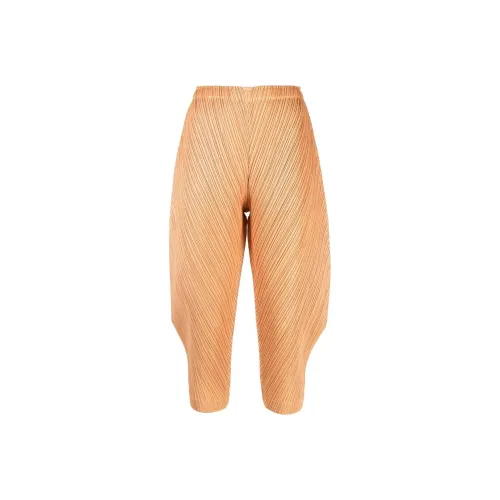 PLEATS PLEASE ISSEY MIYAKE Бежевые Женские Хлопковые Брюки