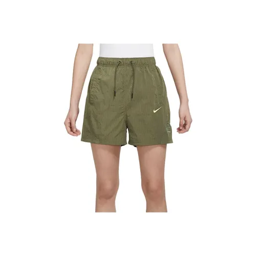 NIKE Средне-оливковый зеленый Женские Повседневные шорты