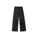 Призрачно черный