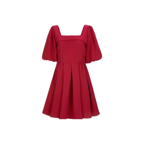 AIVEI Короткое платье с короткими рукавами женское