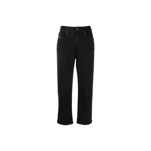 DIESEL Женские джинсы черного цвета