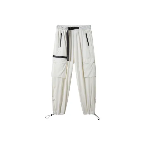 OUTDOOR PRODUCTS Лунно-белые Женские Брюки карго