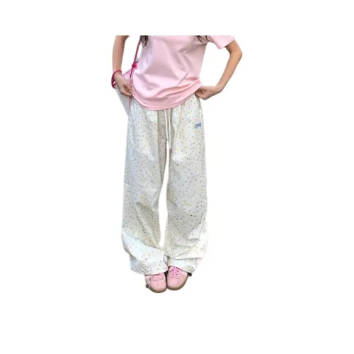 YEARNED Повседневные брюки Женские Белые