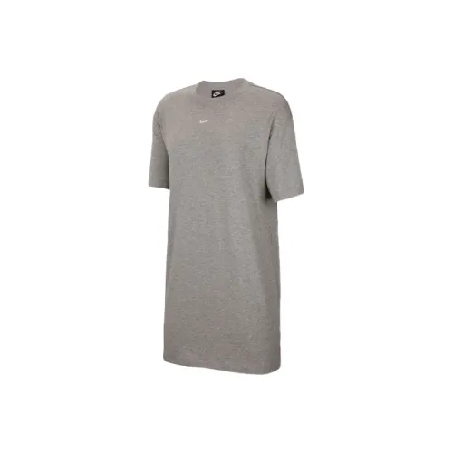 NIKE Sportswear Essentials series Серое Женское Короткое Платье с Рукавами