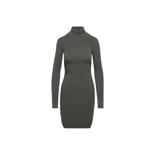 ARITZIA BABATON Yanni Платье Длинное с длинными рукавами Платье Женское Heather Charcoal Фиби женнан Уголь