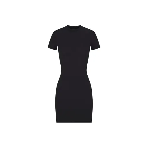 Skims Оникс/Оникс Женские Платья с Короткими Рукавами