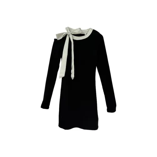 Icicofficial Длинное платье с длинными рукавами женское