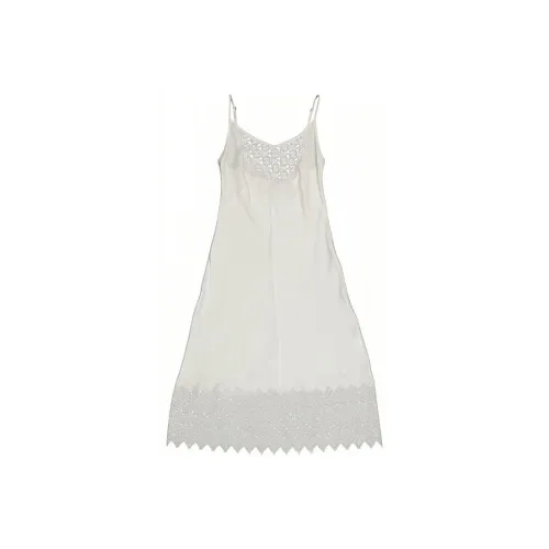 Burberry Белый Женские Слиплатья