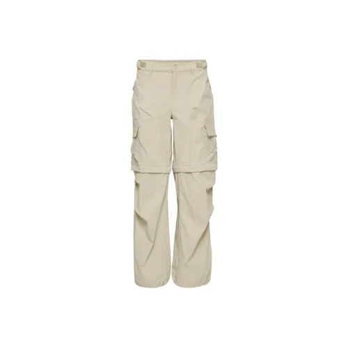 ARITZIA Golden Altitude Hiking Cargo Pants Women's