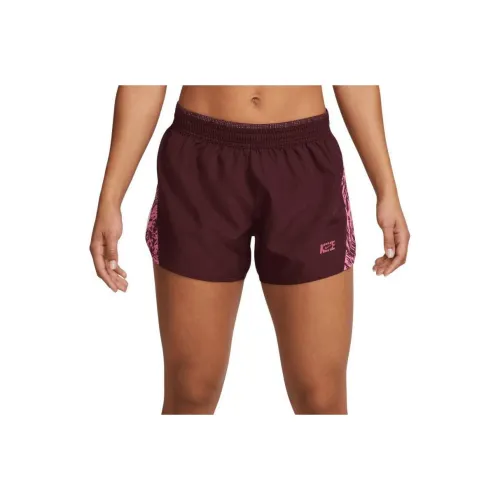 nike Повседневные шорты женские фуксия