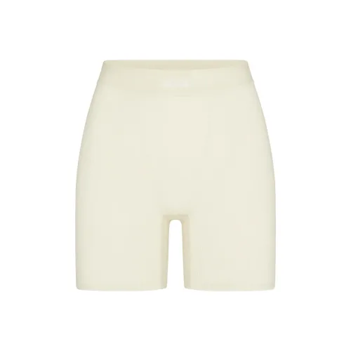 SKIMS Мягкий Lounge Boxers трусы Женские Кость Кость